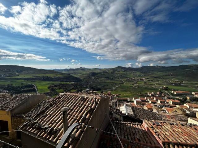 Villa Indipendente in vendita a Gangi, Sicilia