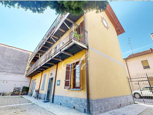 Villa Indipendente in vendita a Santa Maria Rossa, Garbagnate Milanese