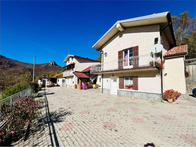 Villa Indipendente in vendita a Valsorda, Piemonte