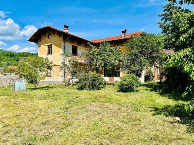Villa Indipendente in vendita a Valsorda, Piemonte