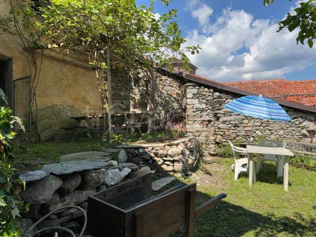 Villa Indipendente in vendita a Valsorda, Piemonte