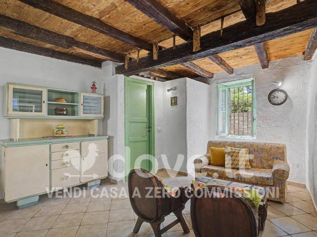 Villa Indipendente in vendita a Comunità Montana Parco Alto Garda bresciano, Gargnano