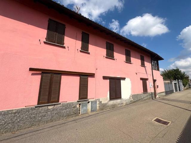 Villa Indipendente in vendita a Garlasco, Lombardia