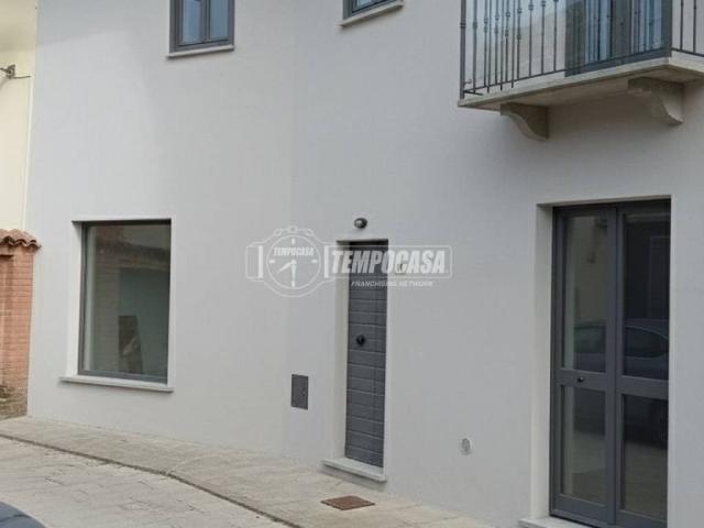 Villa Indipendente in vendita a Garlasco, Lombardia