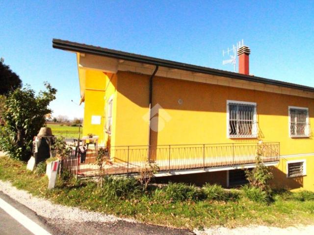 Villa Indipendente in vendita a Sant Angelo, Gatteo