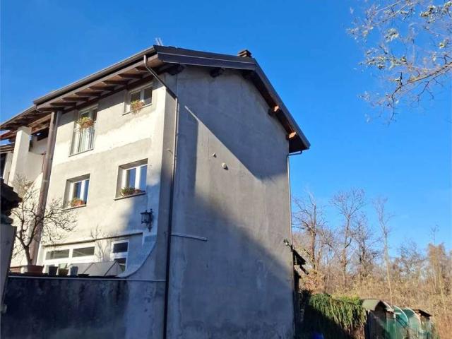 Villa Indipendente in vendita a Revislate, Novara