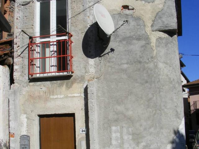 Villa Indipendente in vendita a Gattico-Veruno, Piemonte