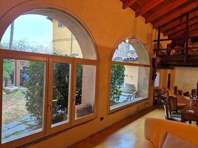 Villa Indipendente in vendita a Revislate, Novara