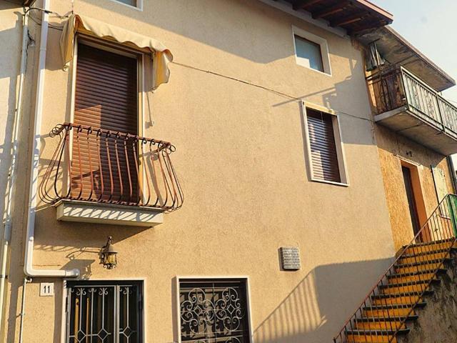 Villa Indipendente in vendita a Comunità montana della Valle Sabbia, Gavardo