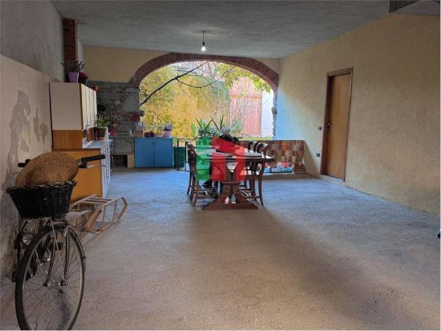 Villa Indipendente in vendita a Comunità montana della Valle Sabbia, Gavardo