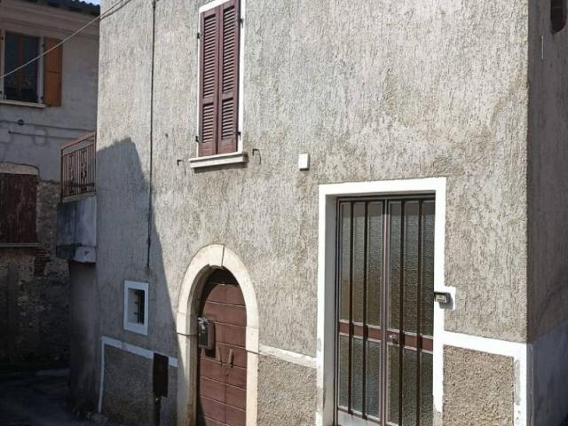 Villa Indipendente in vendita a Comunità montana della Valle Sabbia, Gavardo