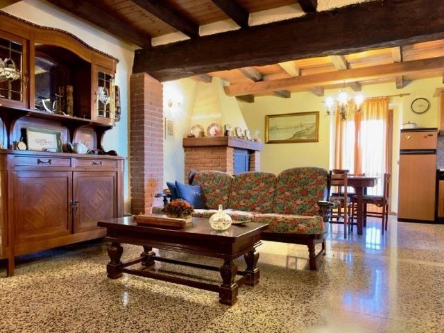 Villa Indipendente in vendita a Comunità montana della Valle Sabbia, Gavardo
