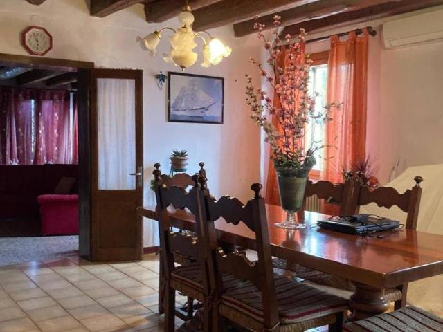 Villa Indipendente in vendita a Gavello, Veneto
