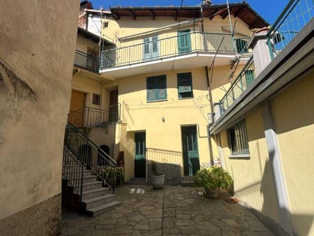 Villa Indipendente in vendita a Piemonte, Alessandria