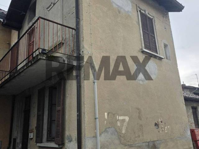 Villa Indipendente in vendita a Comunità Montana Valli del Verbano, Gavirate