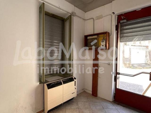 Villa Indipendente in vendita a Comunità Montana Valli del Verbano, Gavirate