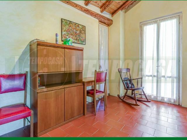 Villa Indipendente in vendita a Comunità Montana Valli del Verbano, Gavirate