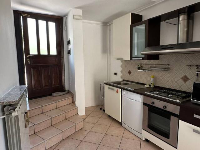 Villa Indipendente in vendita a Comunità Montana Valli del Verbano, Gavirate