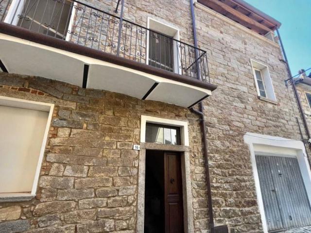 Villa Indipendente in vendita a Gutturinos, Gavoi