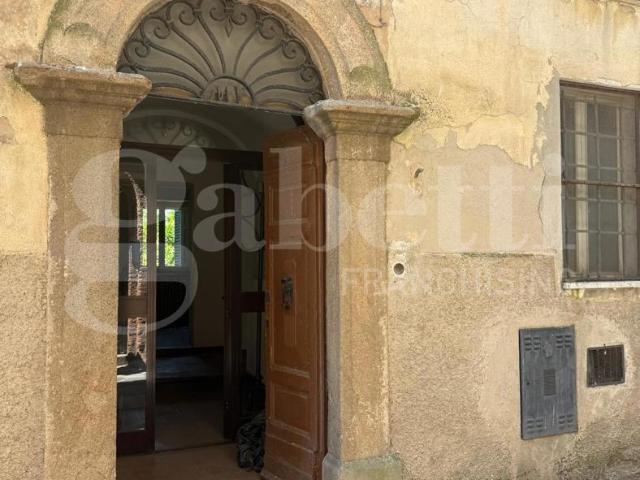 Villa Indipendente in vendita a Bivio Di Ravi, Toscana