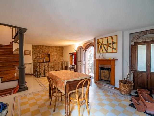 Villa Indipendente in vendita a Filare, Bivio Di Ravi
