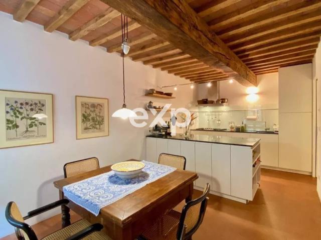 Villa Indipendente in vendita a Bivio Di Ravi, Toscana