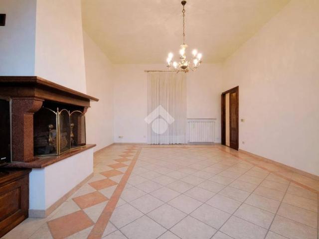Villa Indipendente in vendita a Filare, Bivio Di Ravi