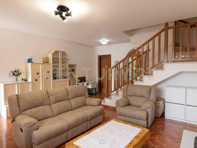 Villa Indipendente in vendita a Bivio Di Ravi, Toscana