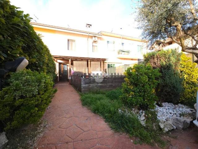 Villa Indipendente in vendita a Gazoldo Degli Ippoliti, Lombardia