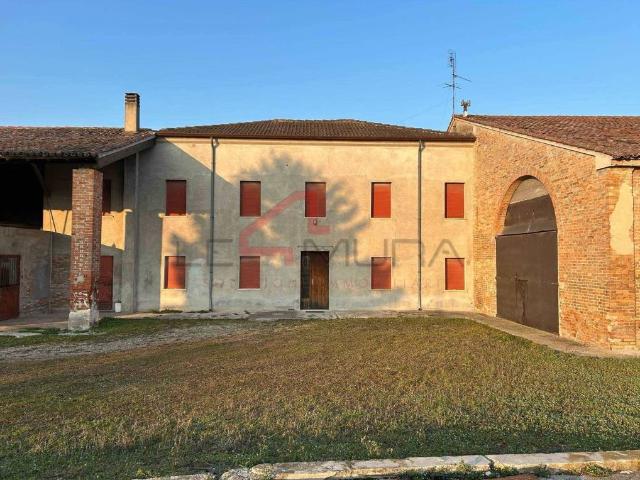 Villa Indipendente in vendita a Gazzo Veronese, Correzzo