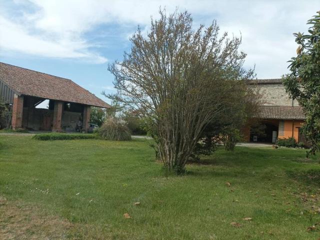 Villa Indipendente in vendita a Gazzola, Reggio Emilia