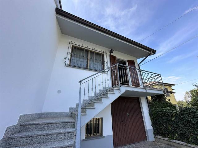 Villa Indipendente in vendita a Gazzola, Reggio Emilia