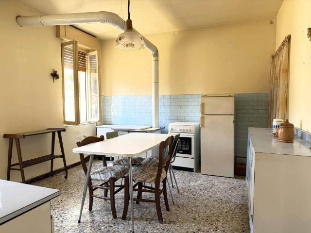 Villa Indipendente in vendita a Gazzuolo, Lombardia