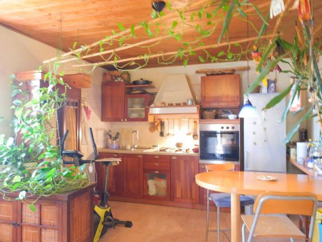 Villa Indipendente in vendita a Gemmano, Reggio Emilia