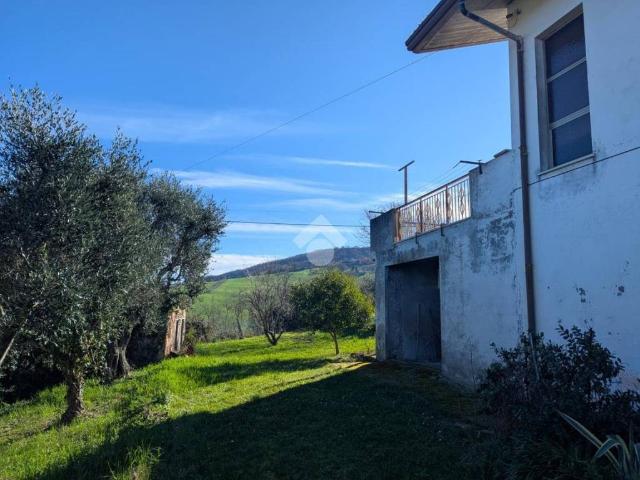 Villa Indipendente in vendita a Gemmano, Reggio Emilia