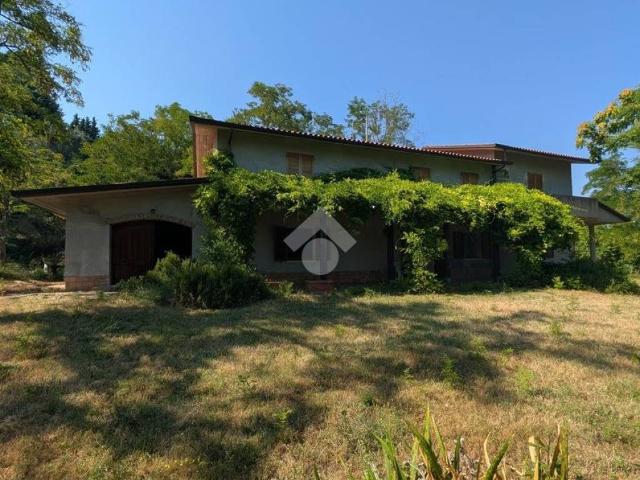 Villa Indipendente in vendita a Gemmano, Reggio Emilia