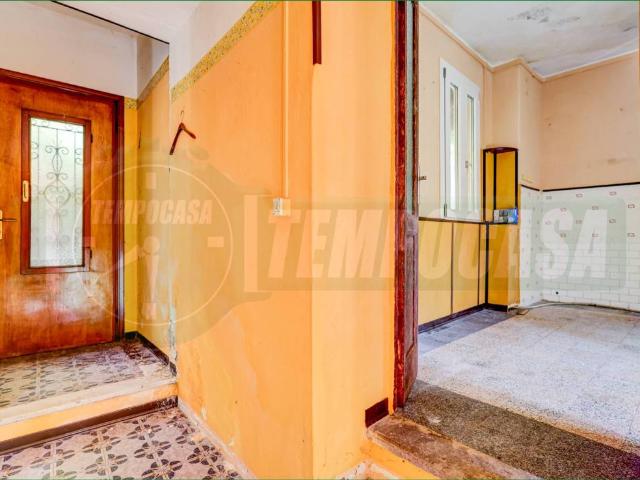 Villa Indipendente in vendita a Comunità Montana Valli del Verbano, Gemonio