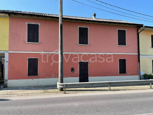 Villa Indipendente in vendita a Genivolta, Lombardia