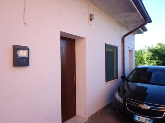 Villa Indipendente in vendita a Genivolta, Lombardia
