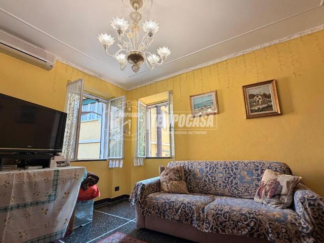 Villa Indipendente in vendita a Centro Ovest, Serra Riccò