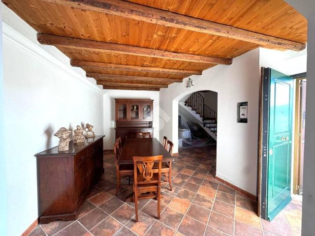Villa Indipendente in vendita a Val Polcevera, Serra Riccò