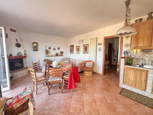 Villa Indipendente in vendita a Levante, Serra Riccò