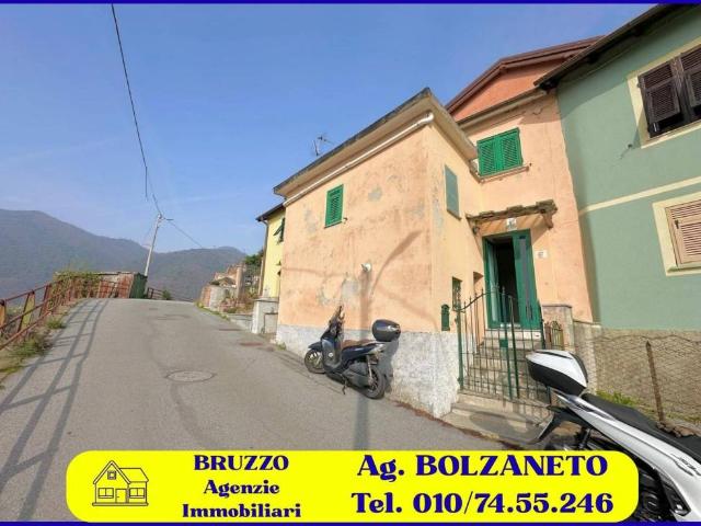 Villa Indipendente in vendita a Val Polcevera, Serra Riccò