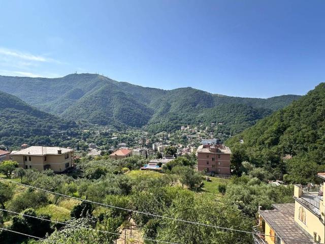 Villa Indipendente in vendita a Levante, Serra Riccò