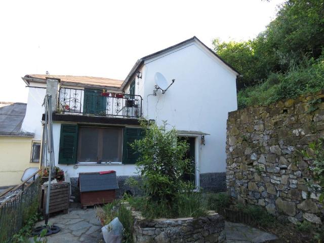Villa Indipendente in vendita a Bassa Val Bisagno, Serra Riccò