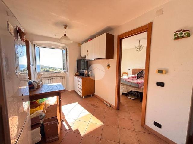Villa Indipendente in vendita a Levante, Serra Riccò