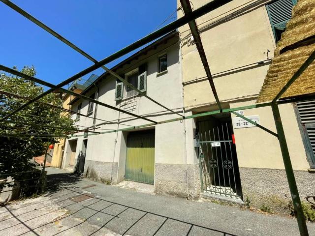 Villa Indipendente in vendita a Bassa Val Bisagno, Serra Riccò