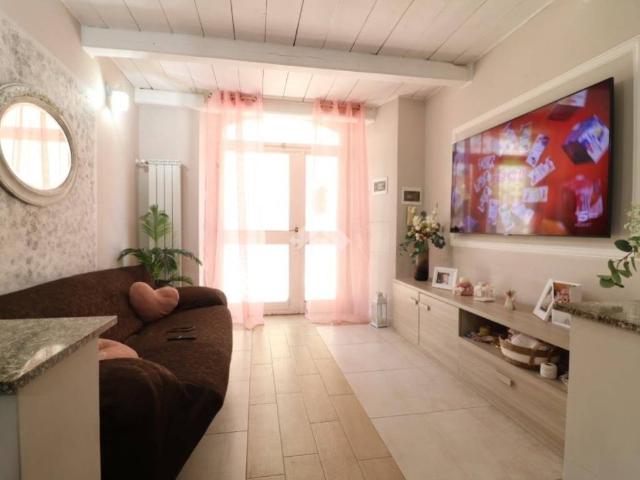 Villa Indipendente in vendita a Montecagnoletto, Roma Capitale