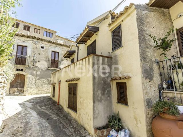 Villa Indipendente in vendita a Calabria, Reggio Calabria
