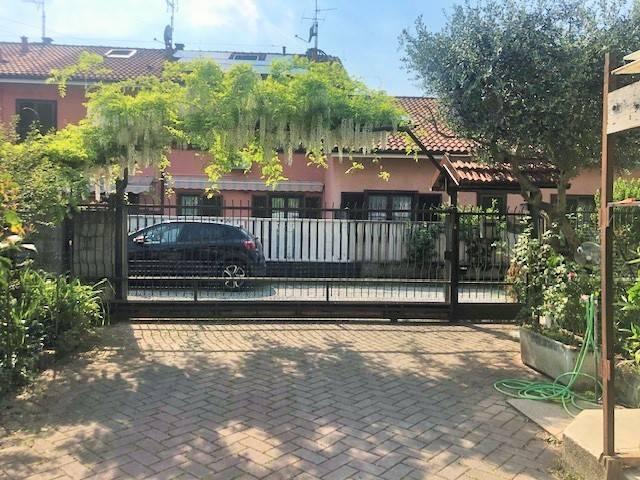 Villa Indipendente in vendita a Buonarroti, Gerenzano